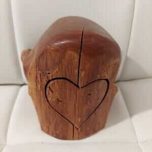 Signed Richard Rothford Hand Carved Wooden Interlocking Heart in Stump